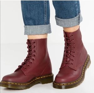 Dr. Martens 1460 Virginia Boots *Like New*